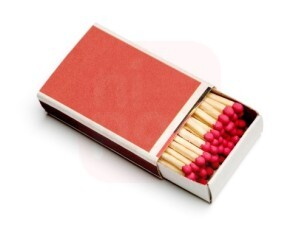 Caixa de Fósforo 40 UND